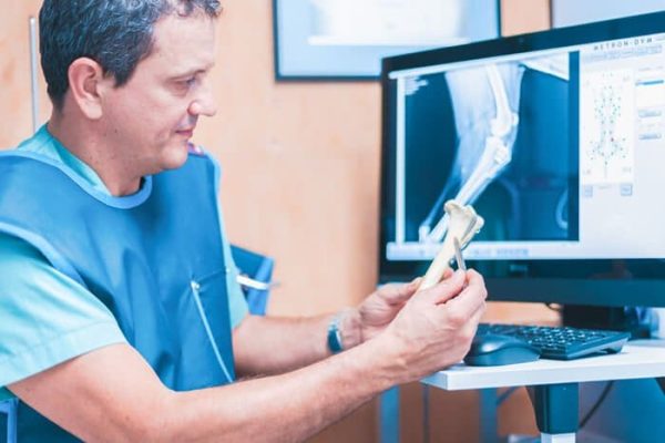 Servicio de traumatología en Hospital Veterinario Riera Alta Barcelona